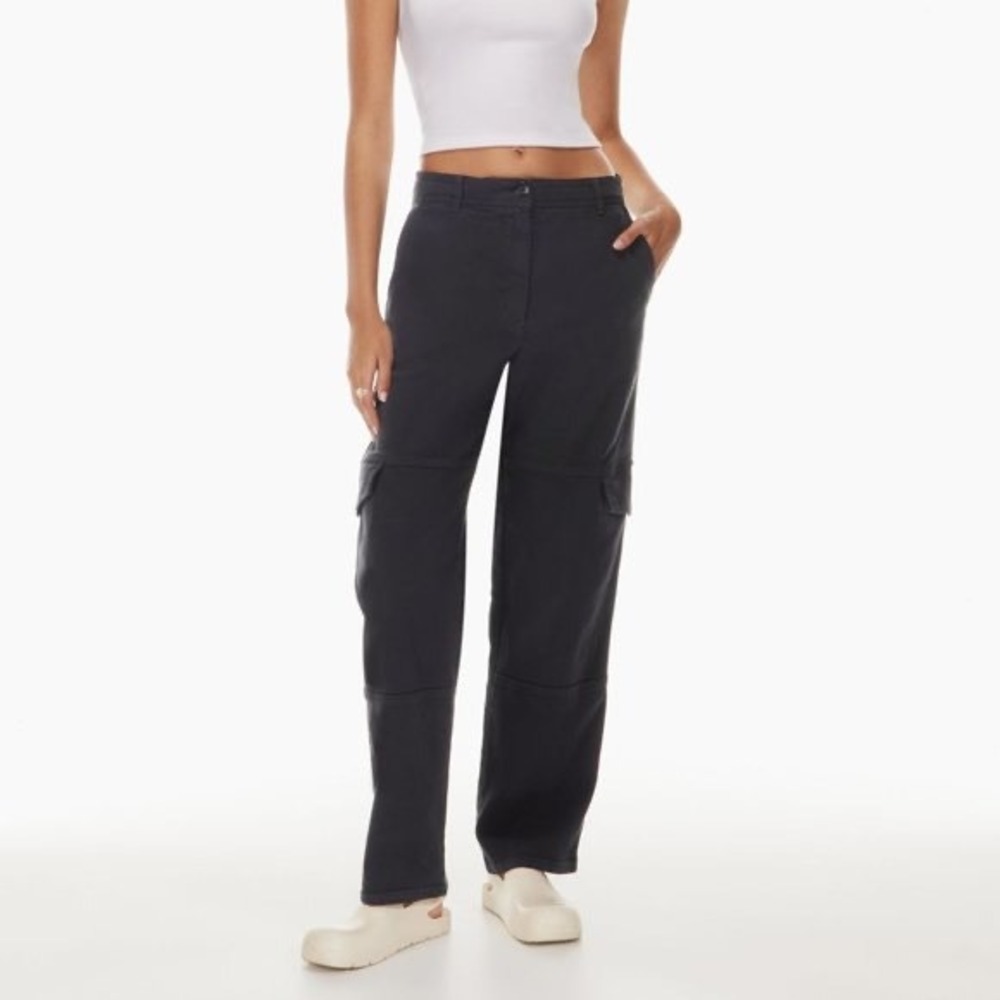 Aritzia Wilfred Free Maeve Cargo Pants Womens 6 Utility Straight Leg Mid Rise